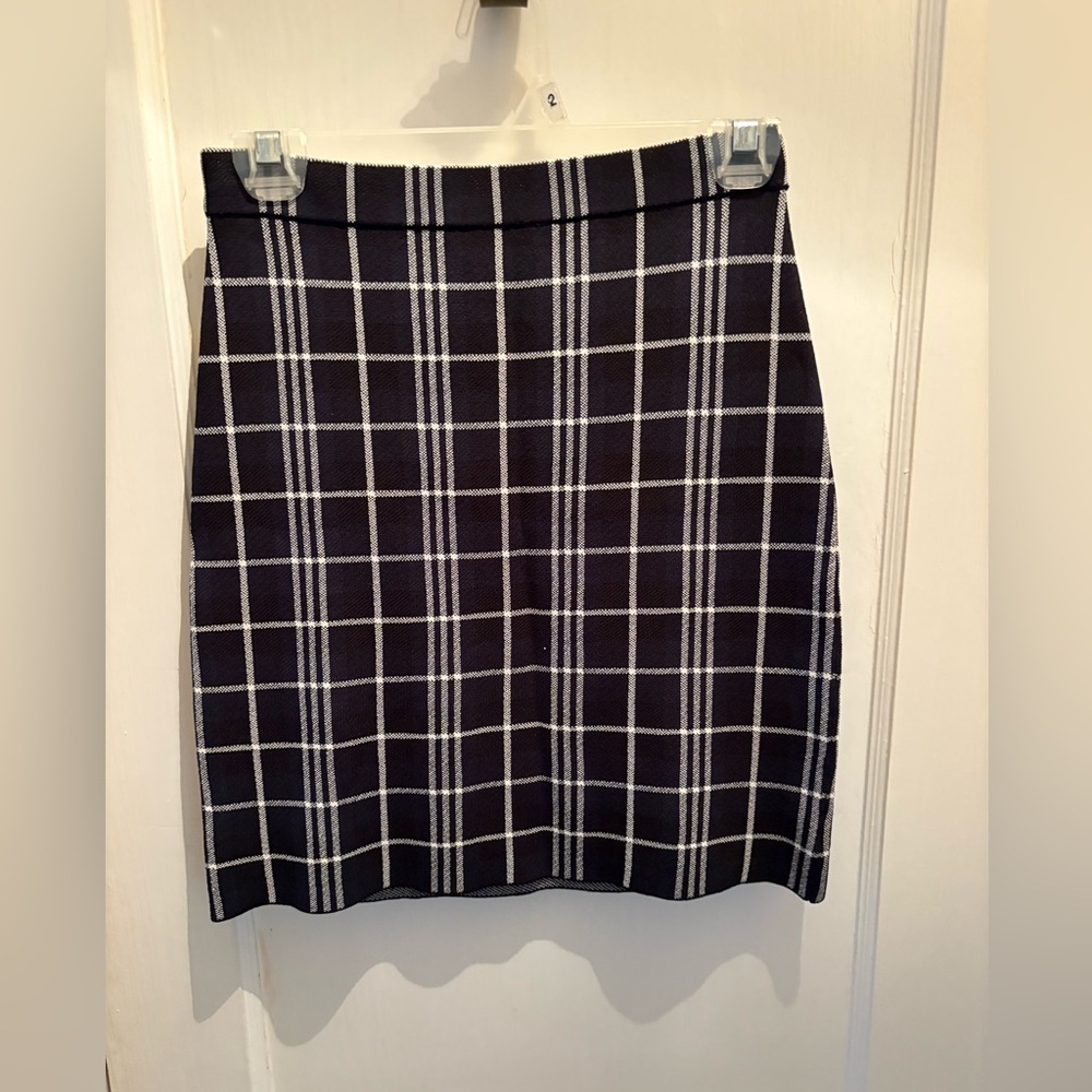 Theory Black and White Checkered Pencil Skirt